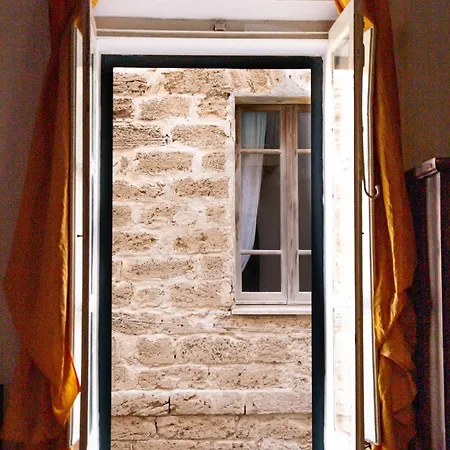Casa Del Bisbe *