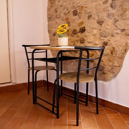 Casa Del Bisbe 아파트 *