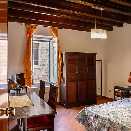 Apartment Casa Del Bisbe *