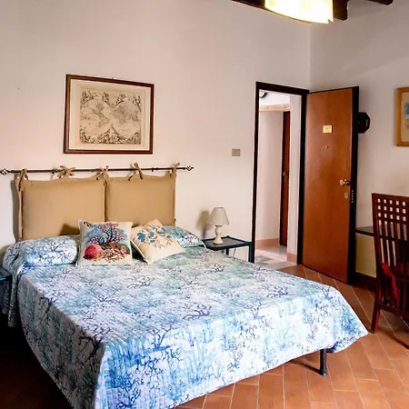 Casa Del Bisbe 阿尔盖罗
