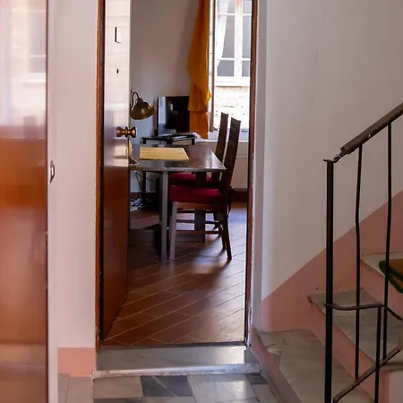 Casa Del Bisbe 阿尔盖罗